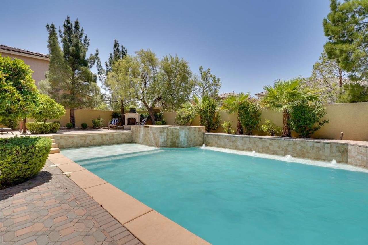 Elegant Las Vegas Home With Pool And Putting Green! Εξωτερικό φωτογραφία