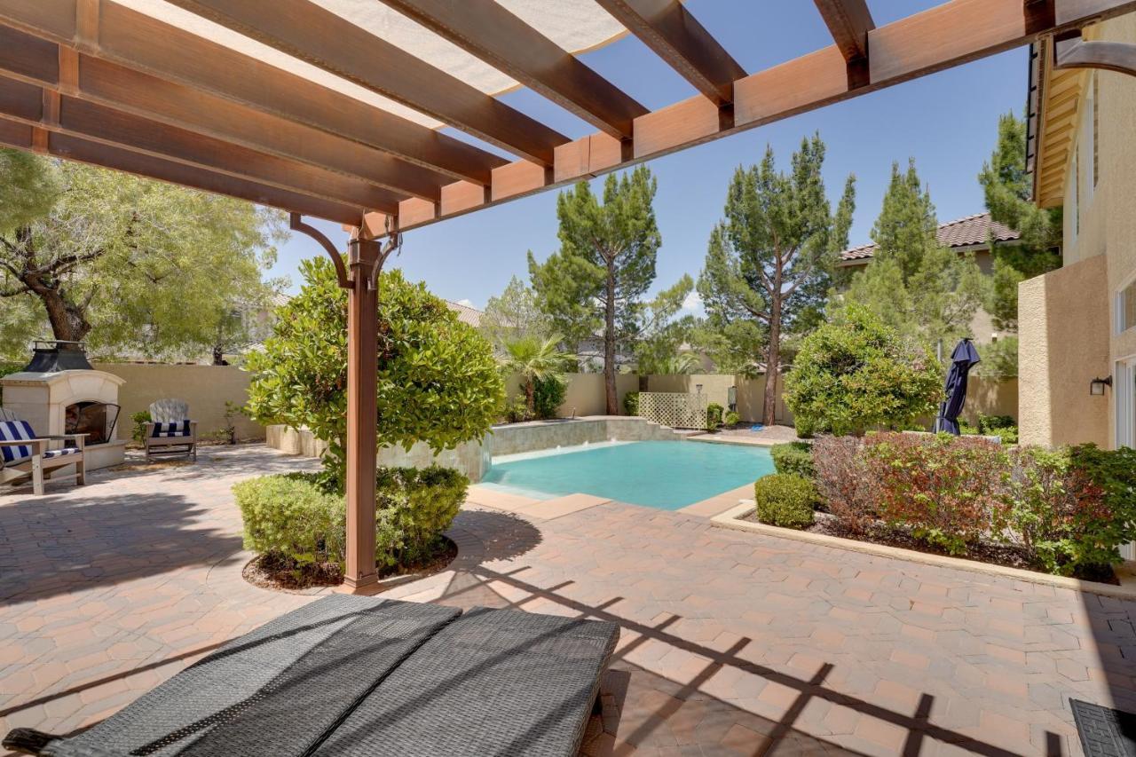 Elegant Las Vegas Home With Pool And Putting Green! Εξωτερικό φωτογραφία